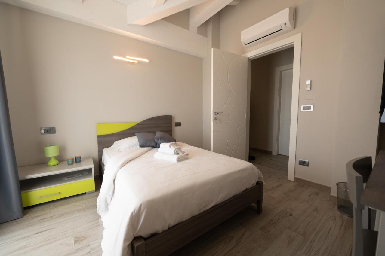 Bed And Breakfast Ma.Gi.A Кунео Екстер'єр фото