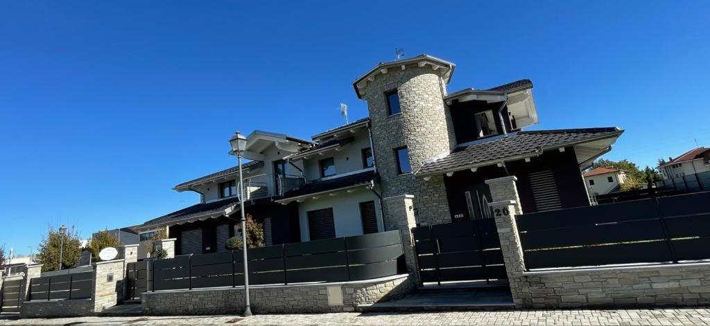 Bed And Breakfast Ma.Gi.A Кунео Екстер'єр фото